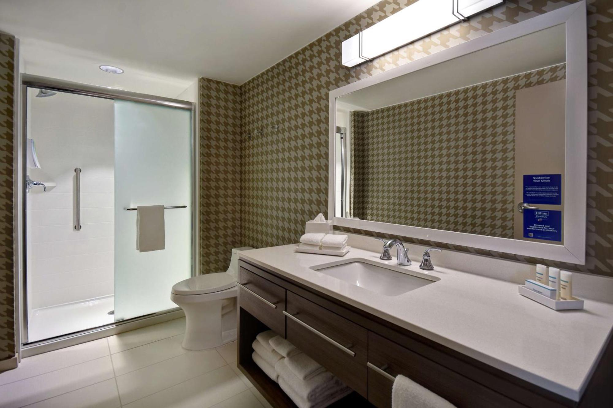 Home2 Suites Wichita Downtown Delano, Ks Bagian luar foto